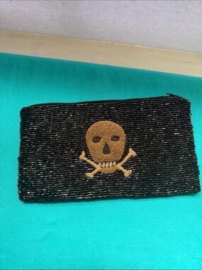 Beaded Skull Clutch Wristlet - Black & Gold